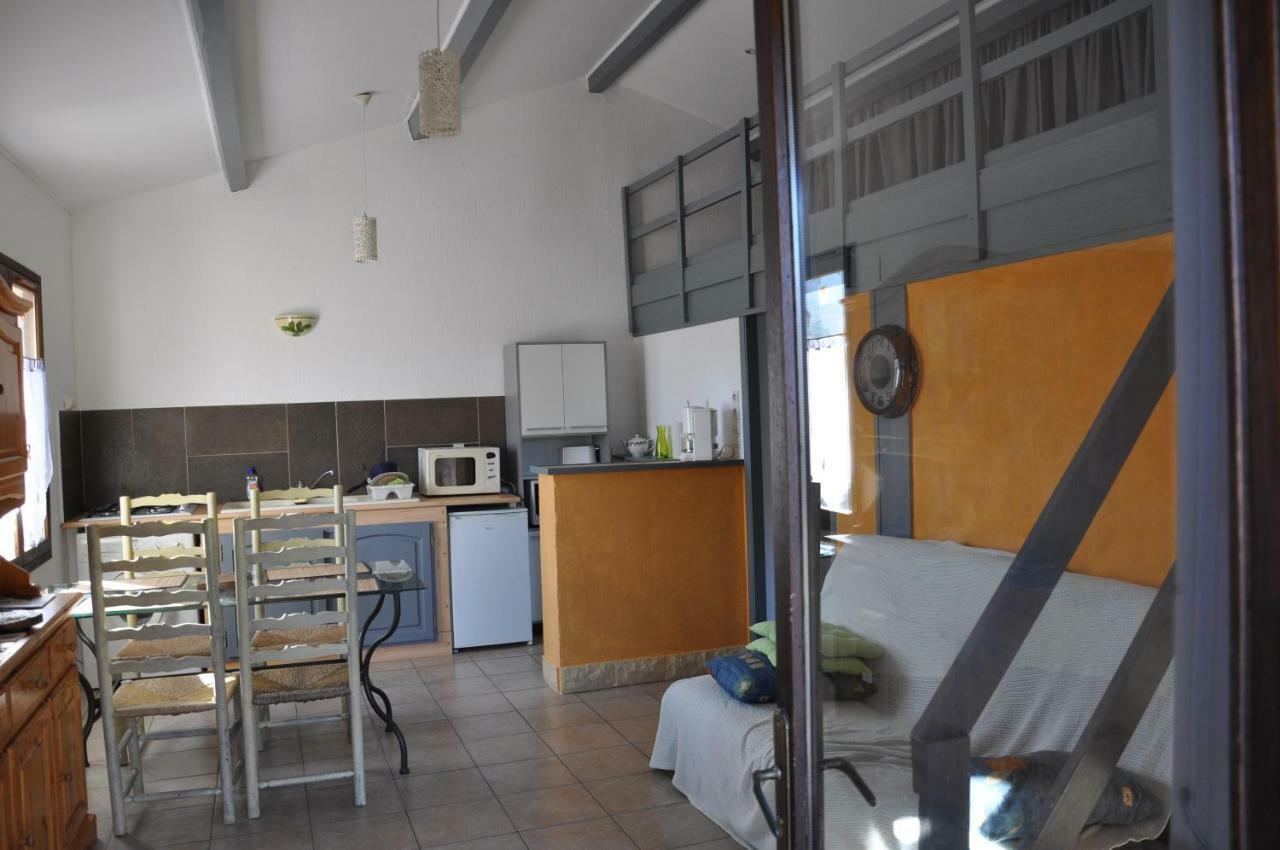 Gite Les Iris La Robine-Sur-Galabre Εξωτερικό φωτογραφία